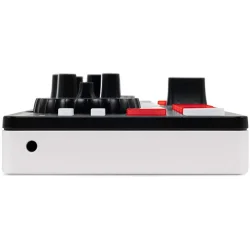 Numark Mixtrack Go